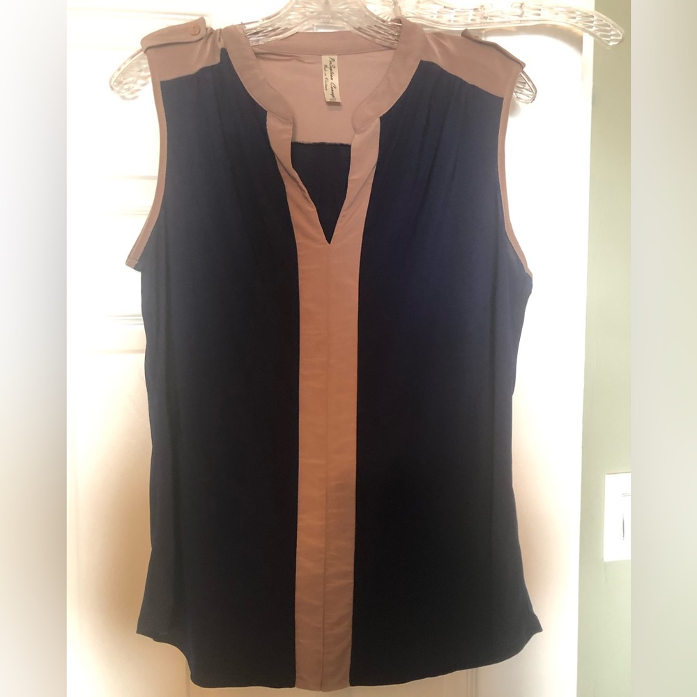 Navy and tan sleeveless shell top
